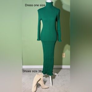 Elegant Green Ribbed Knit Dress